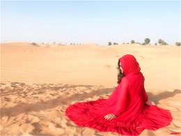 �����õϰ��� һ�뺣ˮһ��ɳĮ�Ĺ���