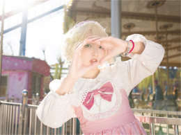 Ů�����ϳ�   COSPLAY����԰����һȦ