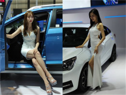 �Ը�����  ��۰ĳ�չһ����Ů��Ϯ