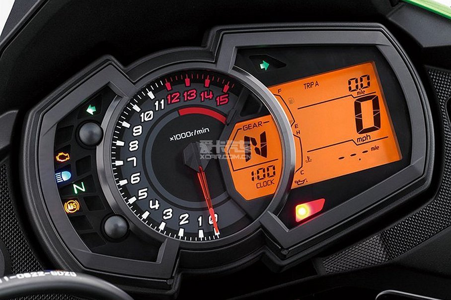 川崎 VERSYS-X 300