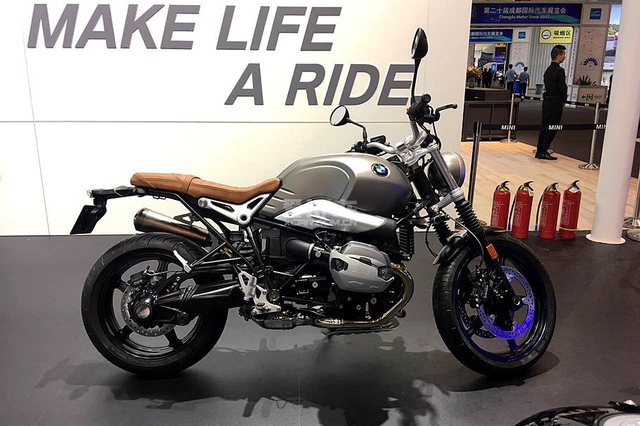 R nineT Scrambler;S 1000 RR