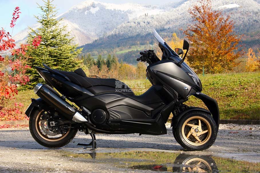 雅马哈tmax530;tmax530;yamaha tmax530;倒三轮摩托