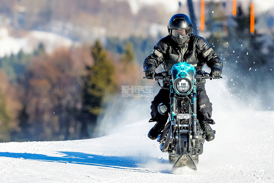 Harley Davidson；哈雷；哈雷改装；哈雷雪地改装；哈