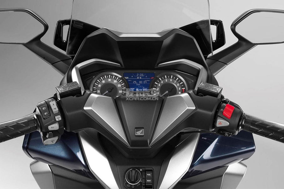 Forza 300������Forza 300��̤�峵��HONDA Forza 300