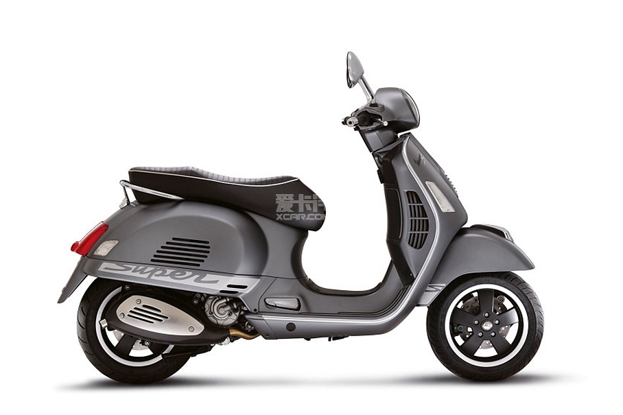 VESPA GTS SUPER 300