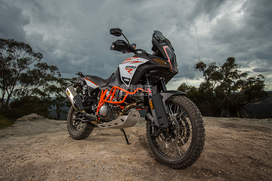 KTM 1290 SUPER ADVENTURE R；KTM 1290 R；KTM1290ADV