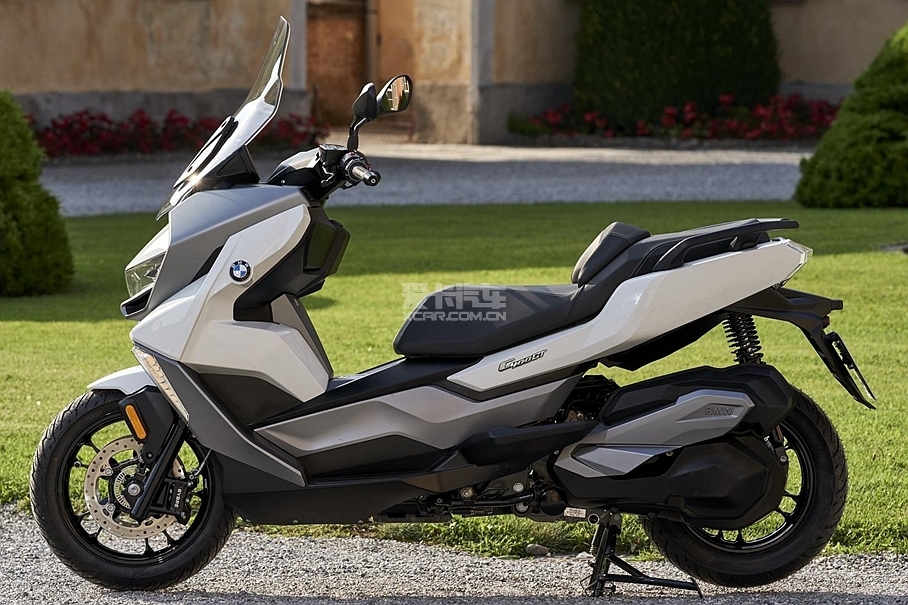 2018米兰车展 宝马中型踏板c400gt发布-爱卡汽车