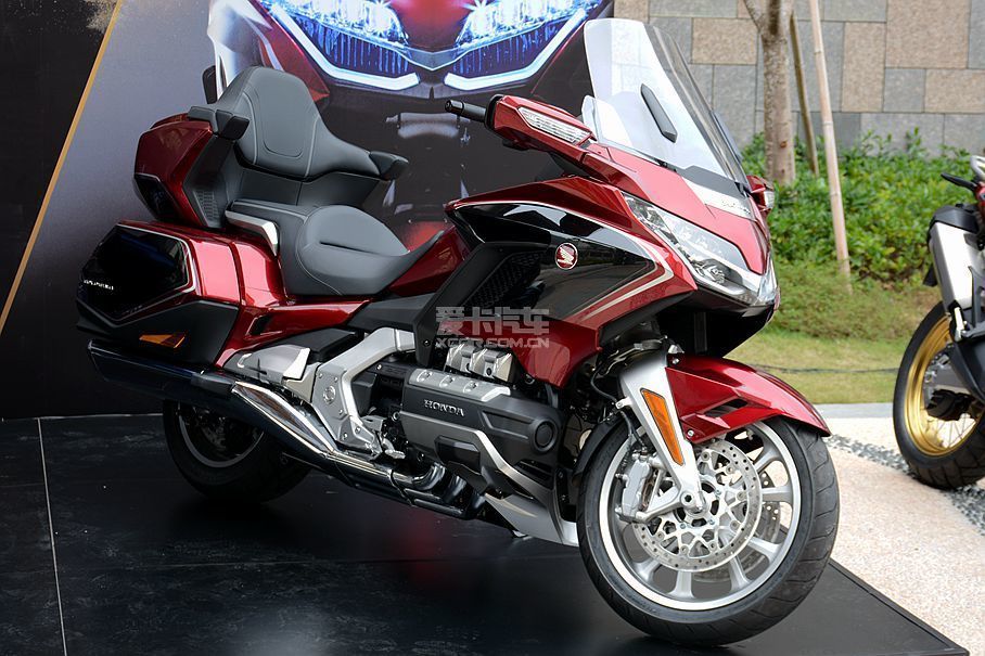 全新本田金翼正式上市