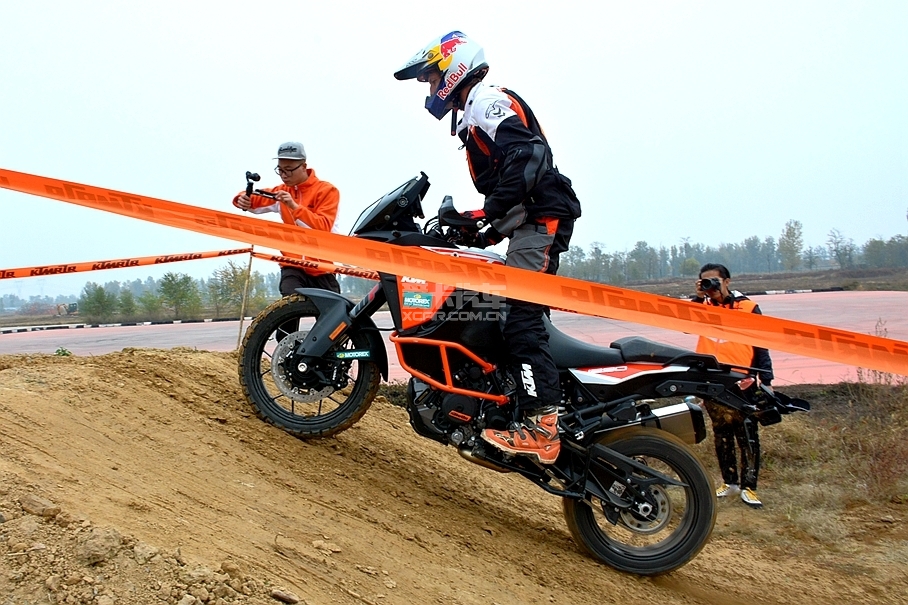 KTM ADVENTURE高级培训