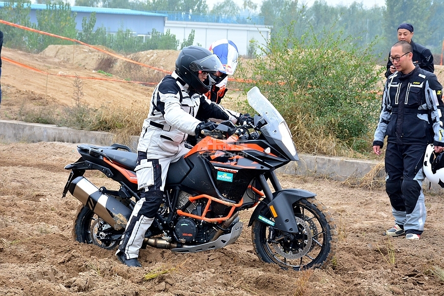 KTM ADVENTURE高级培训