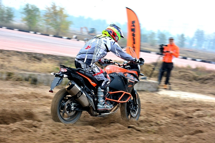 KTM ADVENTURE高级培训