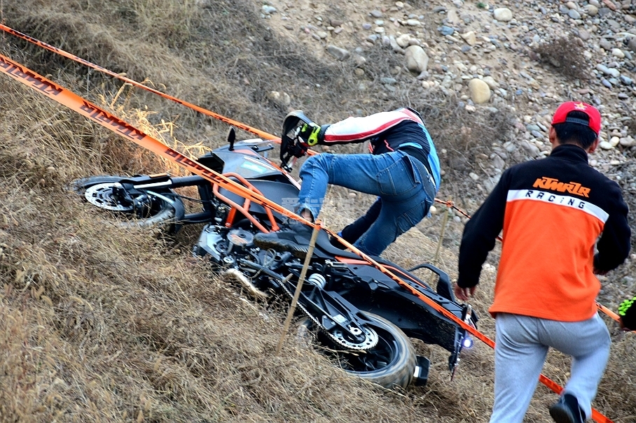 KTM ADVENTURE高级培训