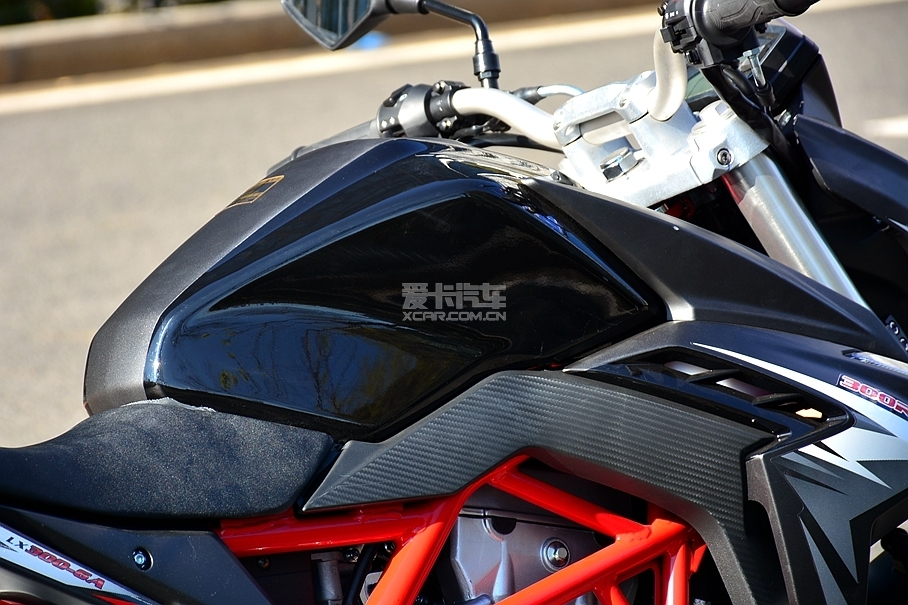 隆鑫;隆鑫无极300R;LX300R;春风;春风250NK;CF250NK