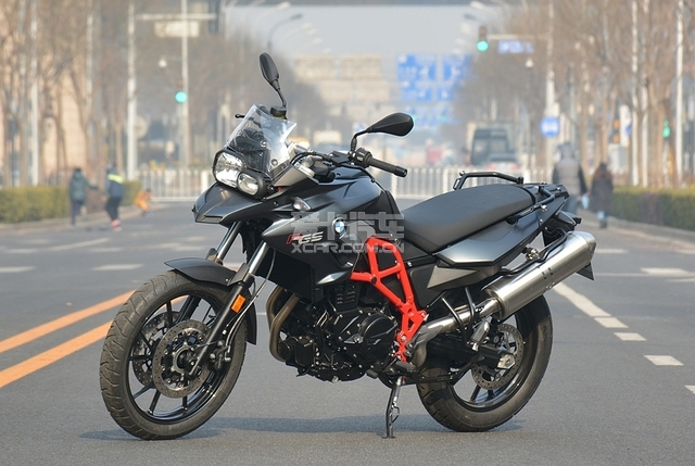 ����������F700GS�����������������ڱ���Ħ�г���