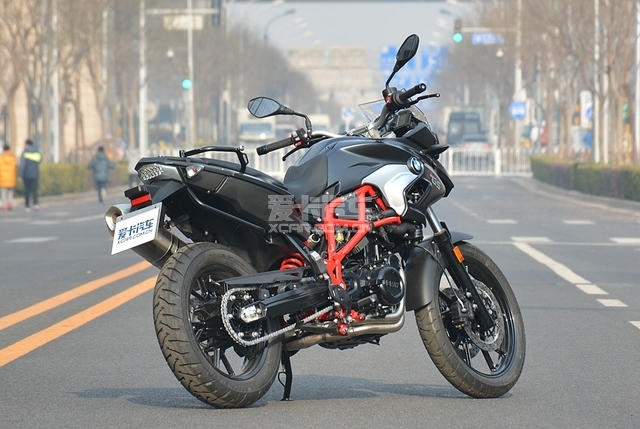 ����������F700GS�����������������ڱ���Ħ�г���