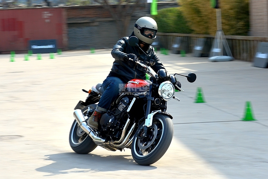 川崎;Kawasaki;川崎Z900RS;川崎复古车;Z900RS