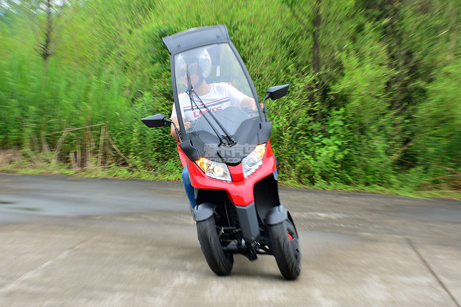 首批进口倒三轮adivaad1ad3试驾体验