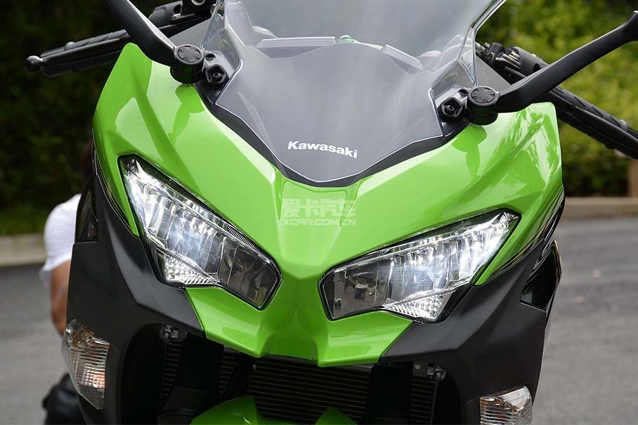 川崎；川崎Ninja400；忍者400；川崎忍者400