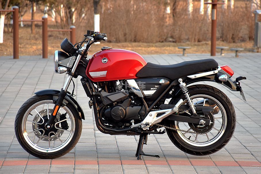 三阳机车;三阳野狼300;野狼300abs