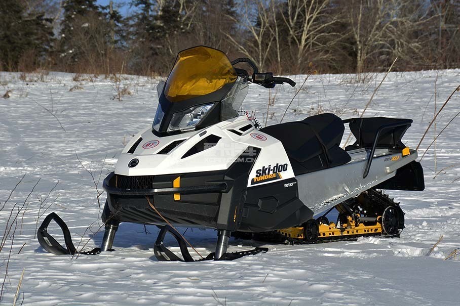 BRP Ski-Doo TUNDRA SPORT 550Fƣ550FһżƷBRPҵROTAX̨˫553.4ccṩĶתΪ6800rpm