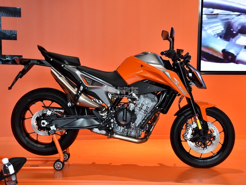 KTM 790 DUKE正式上市 售价12.68万元KTM 790 DUKE上市爱卡汽车