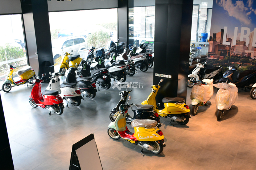 探店;Vespa;踏板;意大利摩托;摩托车;摩托古兹;比亚乔