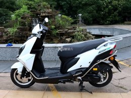 QJMOTOR 125̤�峵�ع� Ŀ��ֱָUY125