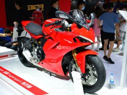 �ſ���SuperSport 950���� 14.3��Ԫ��