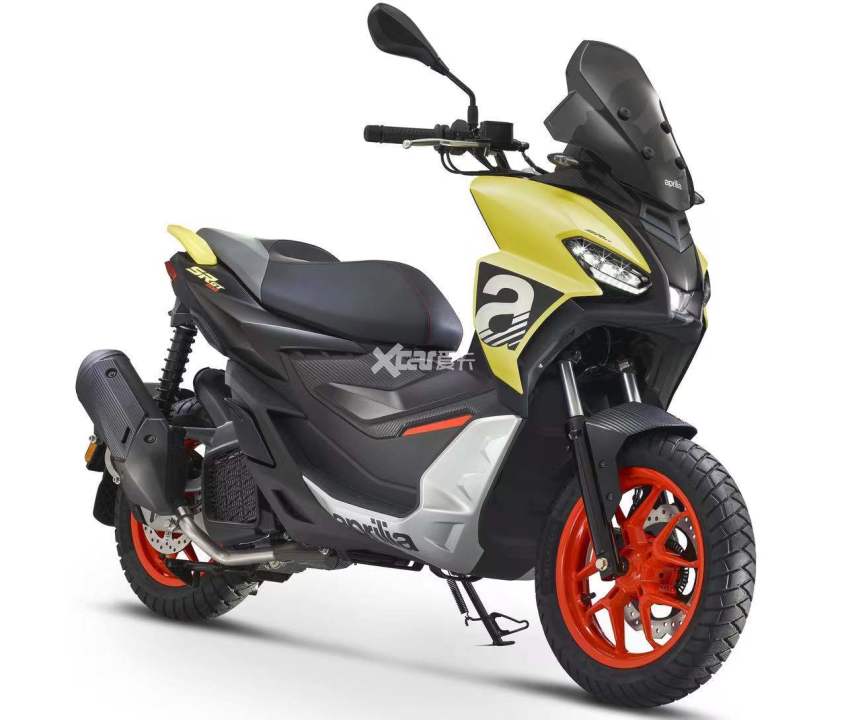 aprilia SR GT200