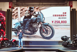 ӡ�ڰ�����������ӡ�ڰ������ذ�����