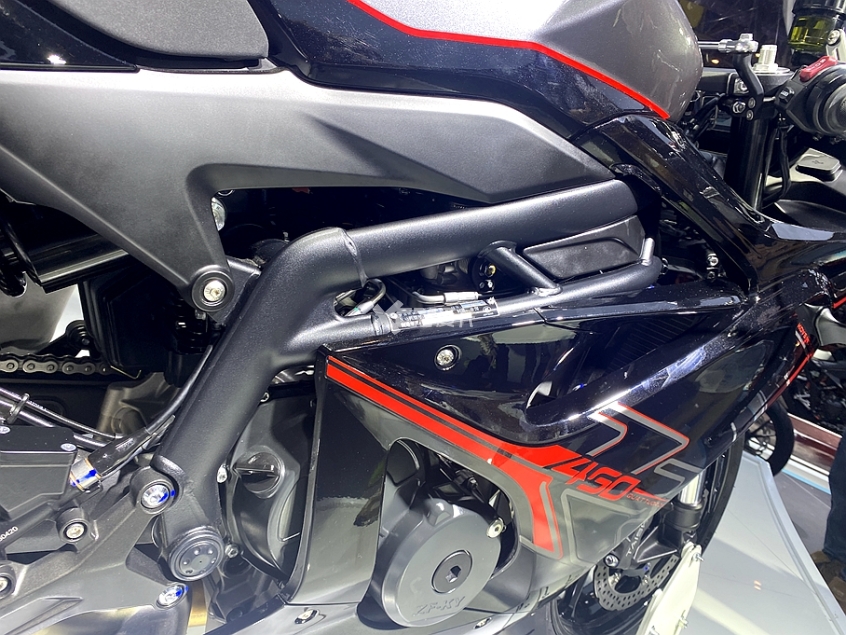 凱越450rr&800x正式上市 售價35800元起:single-愛卡汽車