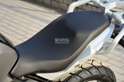 川崎X300;宝马G310GS；入门级拉力车;进口拉力车;