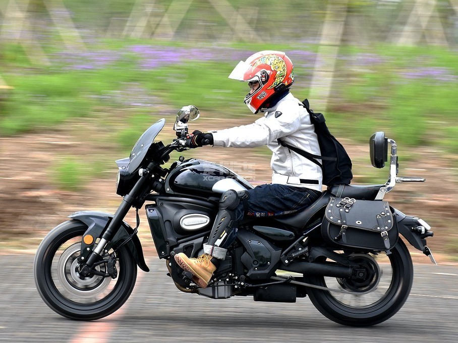 > 爱卡试驾 摩枭500mg