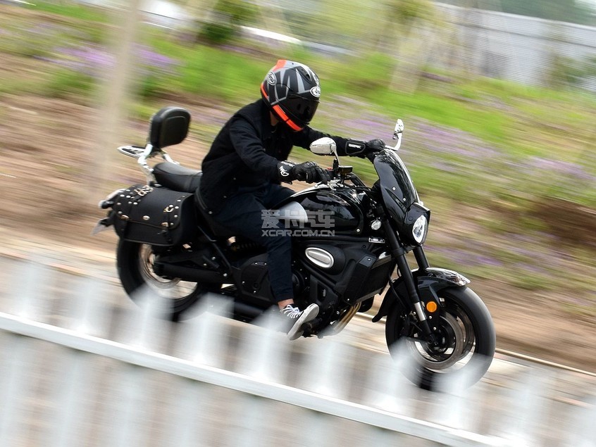 不到3万的大排量美式巡航试摩枭500mg