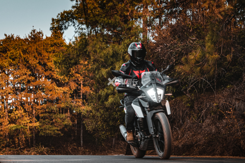 390ADV;KTM;拉力摩托;摩旅;摩托车;越野摩托;进口摩托