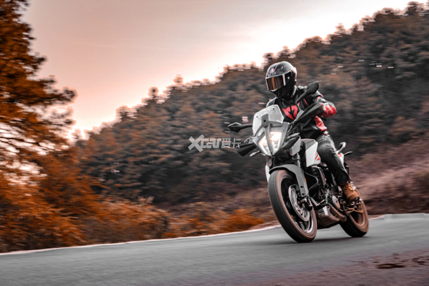 390ADV;KTM;拉力摩托;摩旅;摩托车;越野摩托;进口摩托