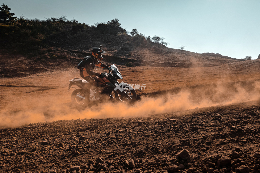 390ADV;KTM;拉力摩托;摩旅;摩托车;越野摩托;进口摩托
