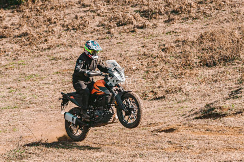390ADV;KTM;拉力摩托;摩旅;摩托车;越野摩托;进口摩托