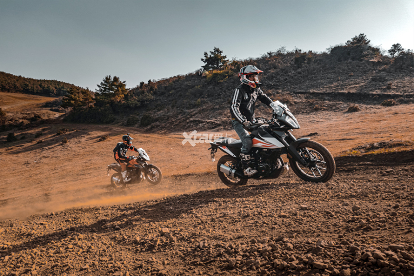 390ADV;KTM;拉力摩托;摩旅;摩托车;越野摩托;进口摩托
