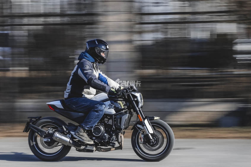 春风;CFMOTO;CF700CL-X SPORT