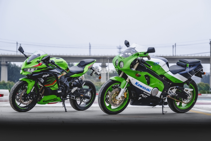 川崎Kawasaki;ZX-4R;ZX-4RR