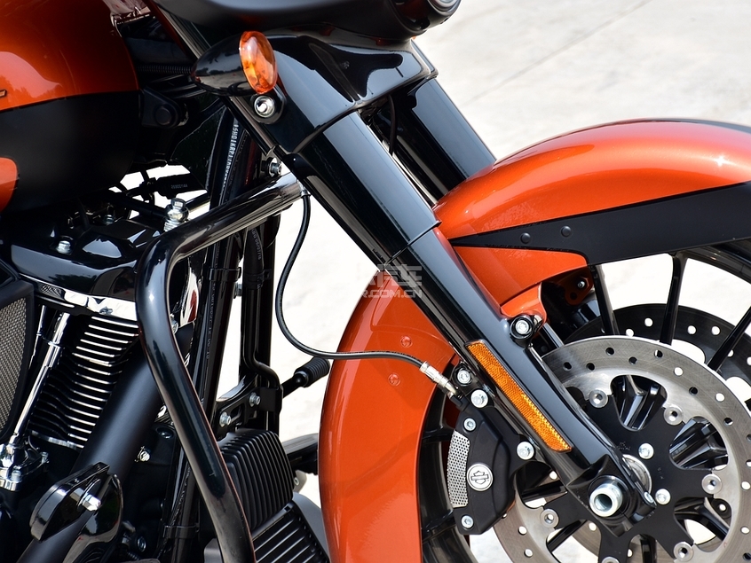 哈雷;哈雷戴维森;Street Glide Special 大道滑翔 定制