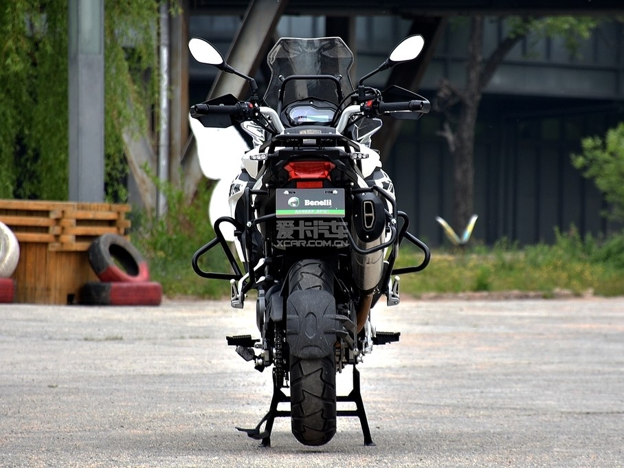 ;Benelli;TRK502X շ