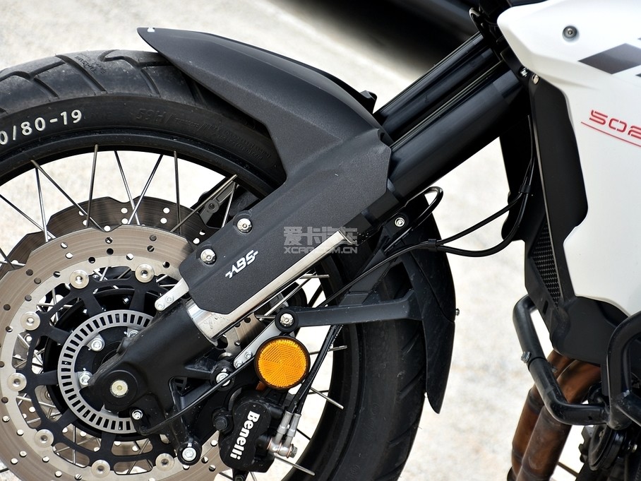 ;Benelli;TRK502X շ