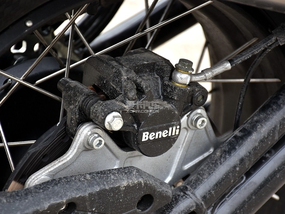 ;Benelli;TRK502X շ