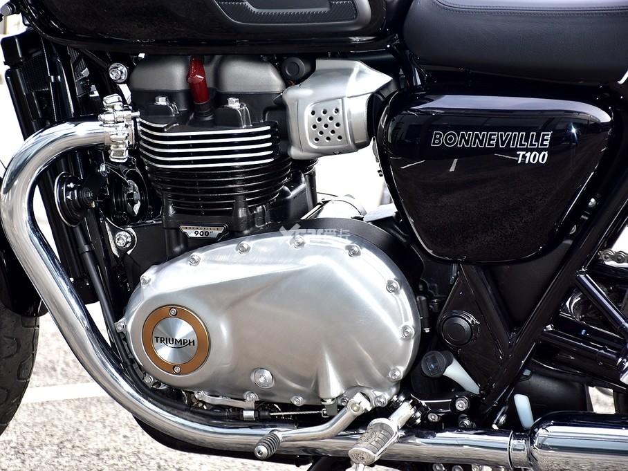 ;Triumph;Bonneville;Bonneville T100