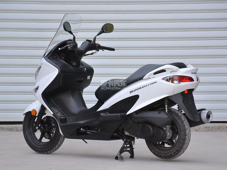ľ BURGMAN200 200С200BURGMAN
