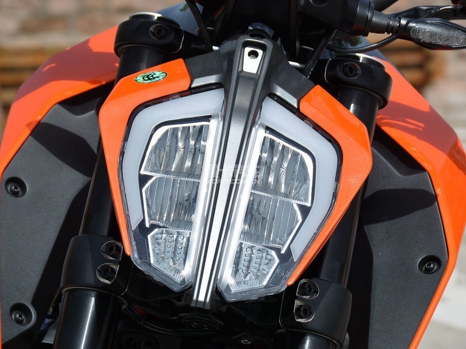 KTM390KTM390DUKE;2018390DUKE390DUKE