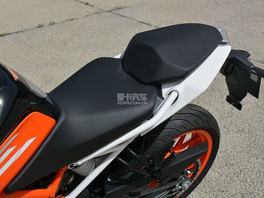 KTM390KTM390DUKE;2018390DUKE390DUKE