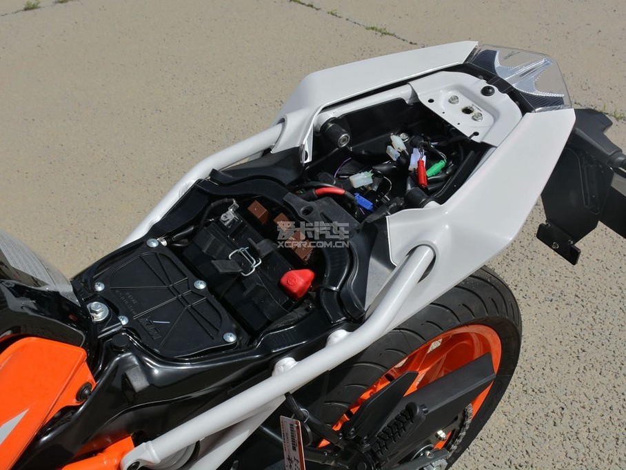 KTM390KTM390DUKE;2018390DUKE390DUKE